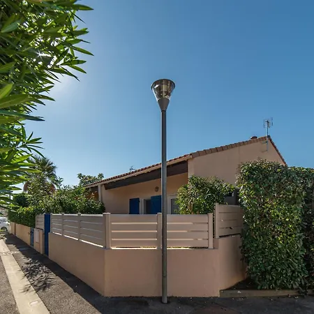 Mas Bleu Holiday home *